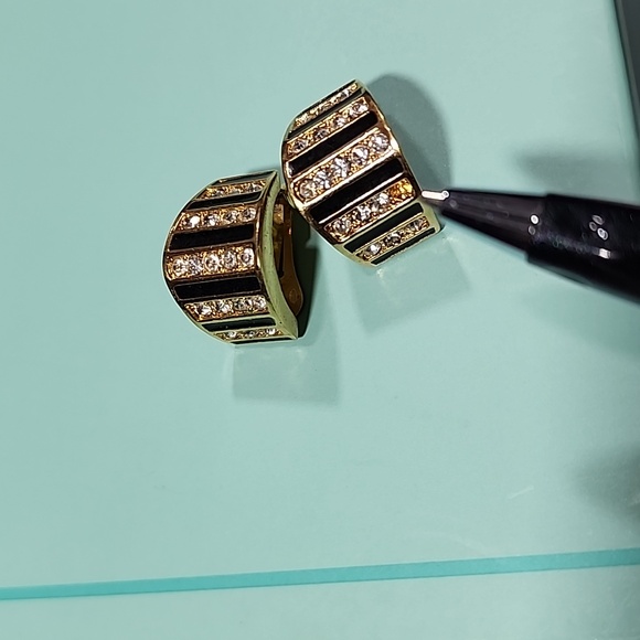 Christian Dior Gold Tone Enamel and Rhinestones Clip on Earrings.. - Picture 9 of 9